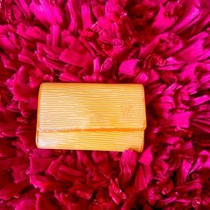 LOUIS VUITTON EPI Orange 6 ring key holder